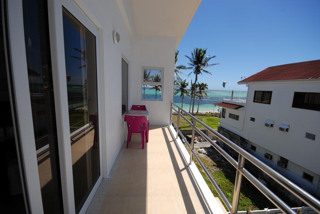 Clubboracay Apartelle Balabag  Oda fotoğraf