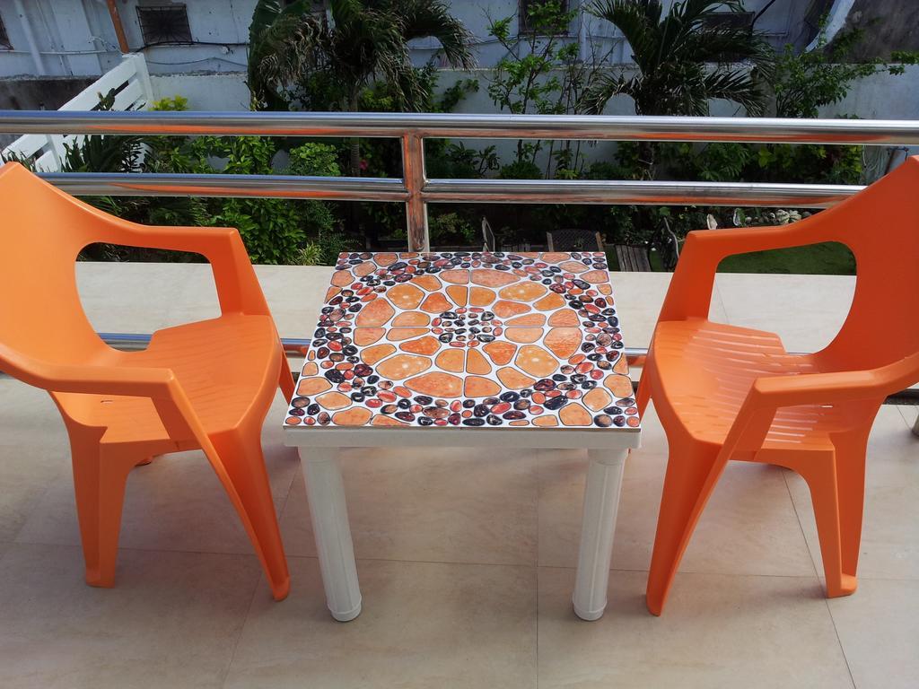 Clubboracay Apartelle Balabag  Oda fotoğraf